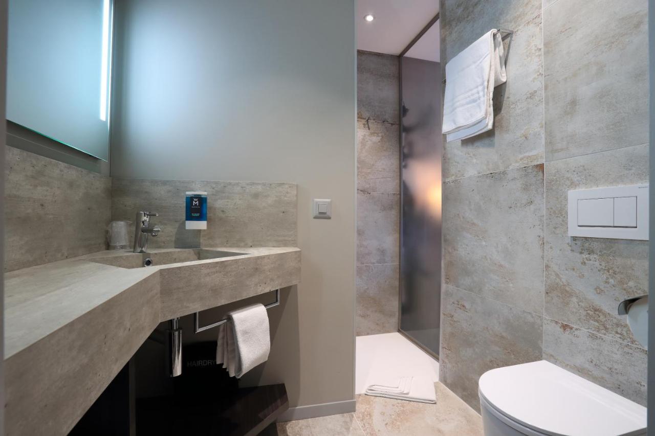 Ascona Lodge, Pool & Garden Retreat Room photo